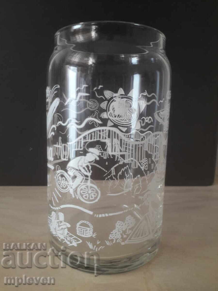 Κύπελλο μπύρας Αριάνα ραδλέρ με τιμή 4.80 BGN | € 2.45