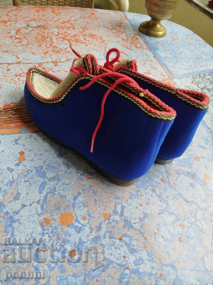 Εθνογραφικά παπούτσια - 7 Εθνογραφικά παπούτσια - 7
