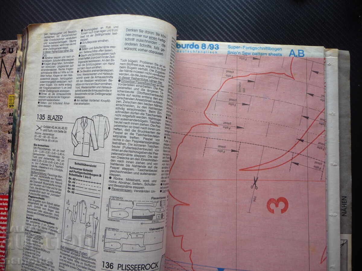Licitație Burda 8/93 revistă tipare modele modă haine rochii femei pulovere