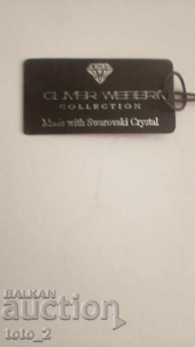 Delivery of Mobile Phone Charm with Swarovski Crystals - Oliver Weber