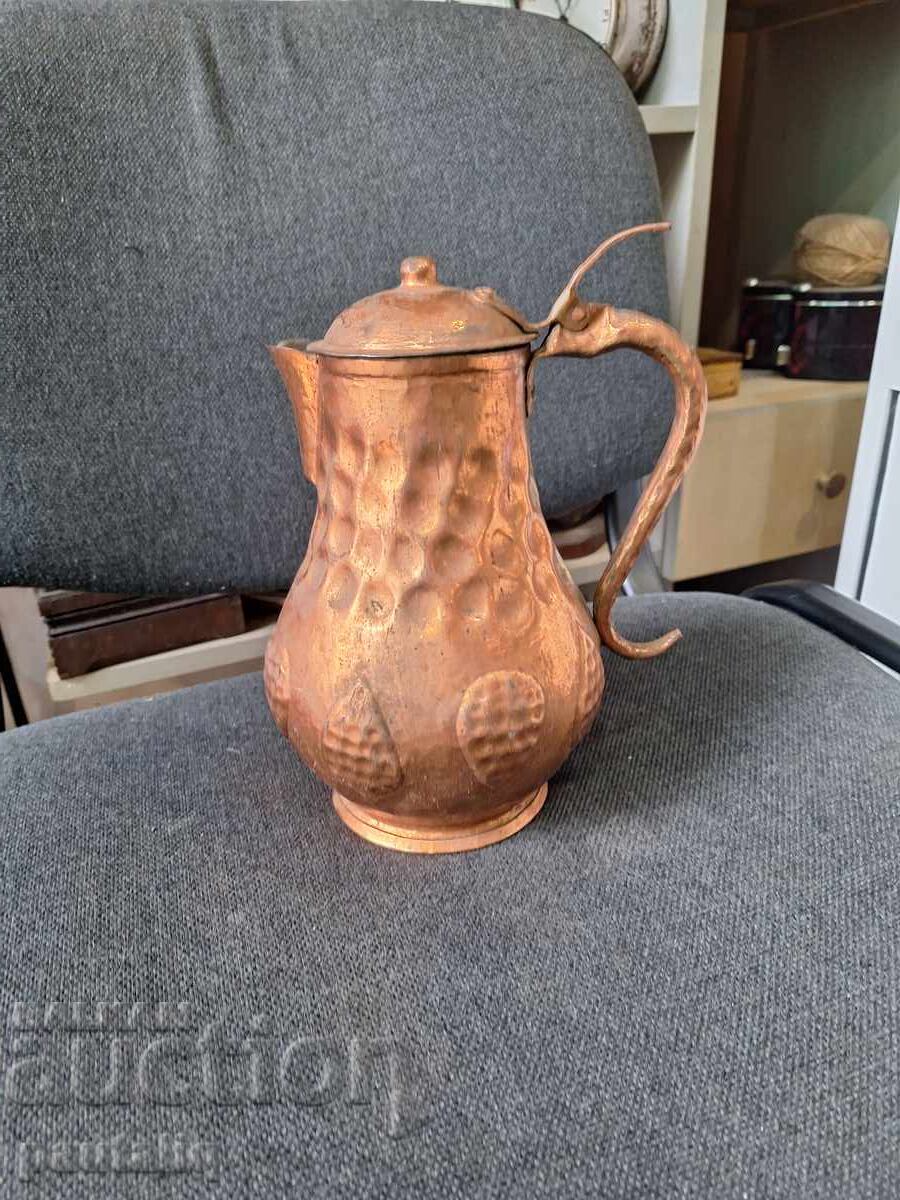 Κανά μέλι χαλκός Αλβανία με τιμή 30.00 BGN | € 15.34