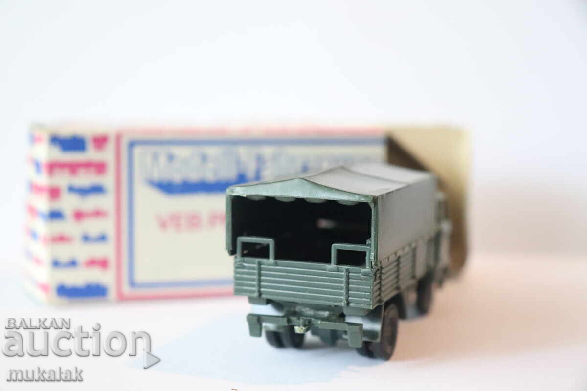 1/87 H0 Berlinplast IFA Truck Model - 5