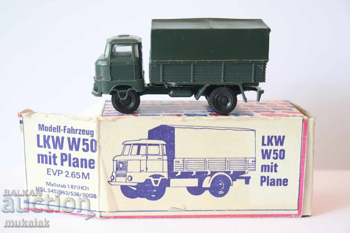 1/87 H0 Berlinplast IFA Truck Model