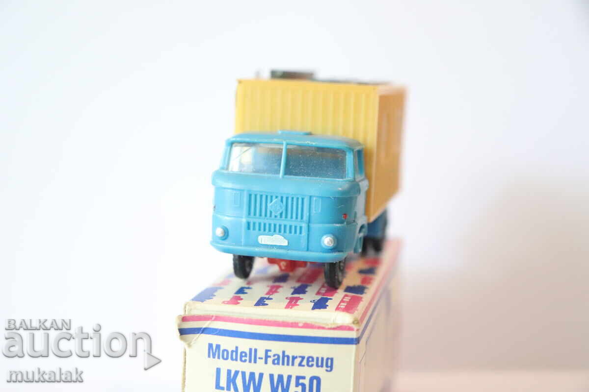 Licitație 1/87 H0 BERLINPLAST IFA IFA CAMION COLIȚĂ MODEL Licitație 1/87 H0 BERLINPLAST IFA IFA CAMION COLIȚĂ MODEL