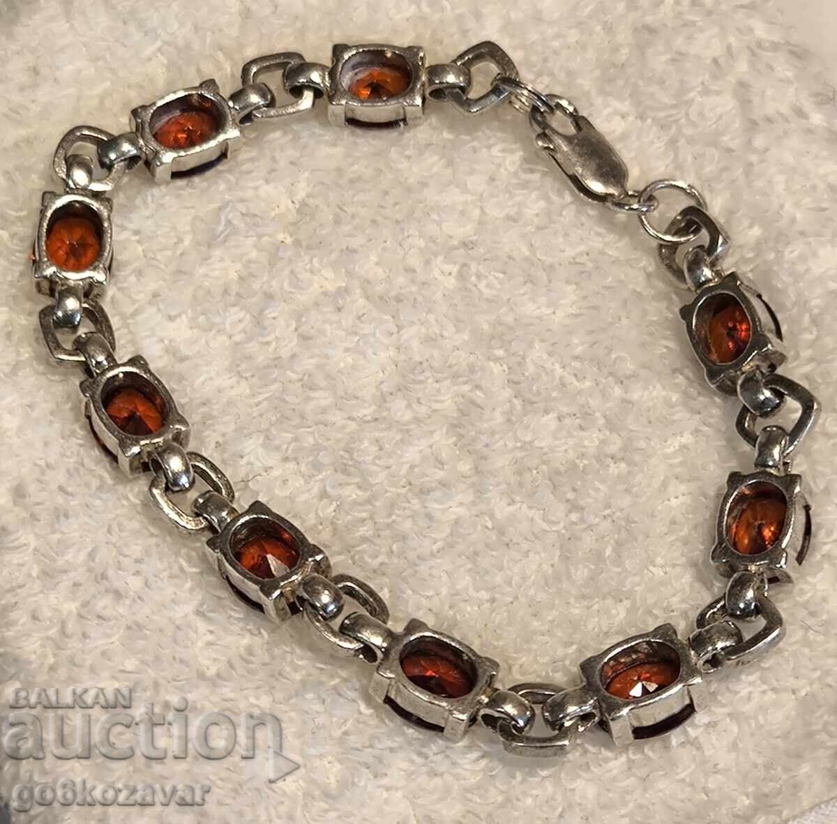 Доставка на Стара прекрасна гривна Гранати и сребро!