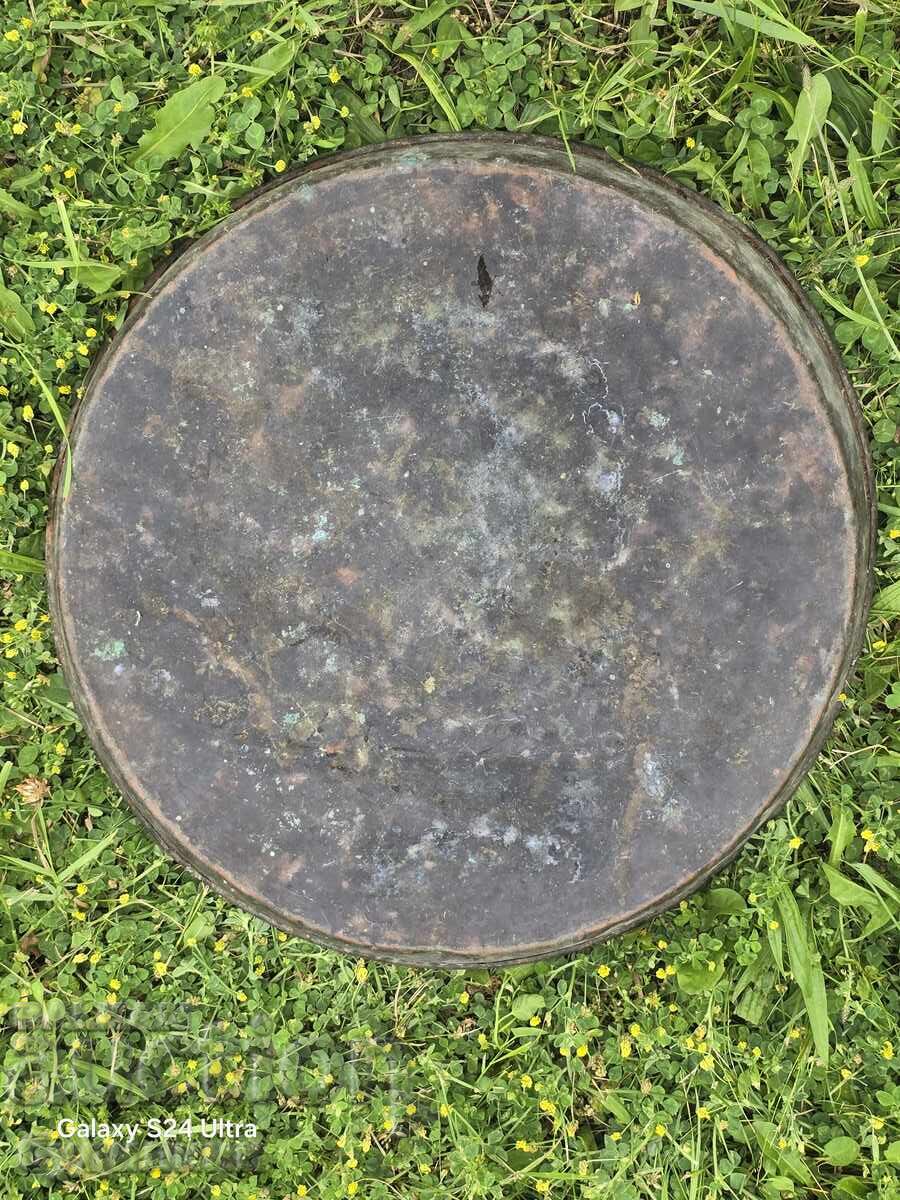Large copper tray, dimensions in the photos, BZC. Listing over 100 items with price 19.99 BGN | € 10.22 Large copper tray, dimensions in the photos, BZC. Listing over 100 items with price 19.99 BGN | € 10.22