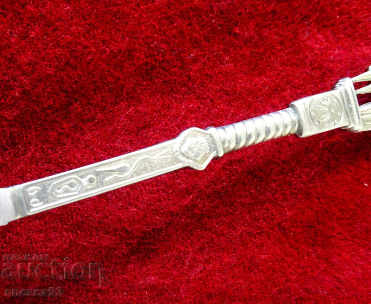 Καλάινο κουτάλι με φιγούρες συζύγων για γαμήλια επέτειο κασσίτερου με τιμή 45.00 BGN | € 23.01