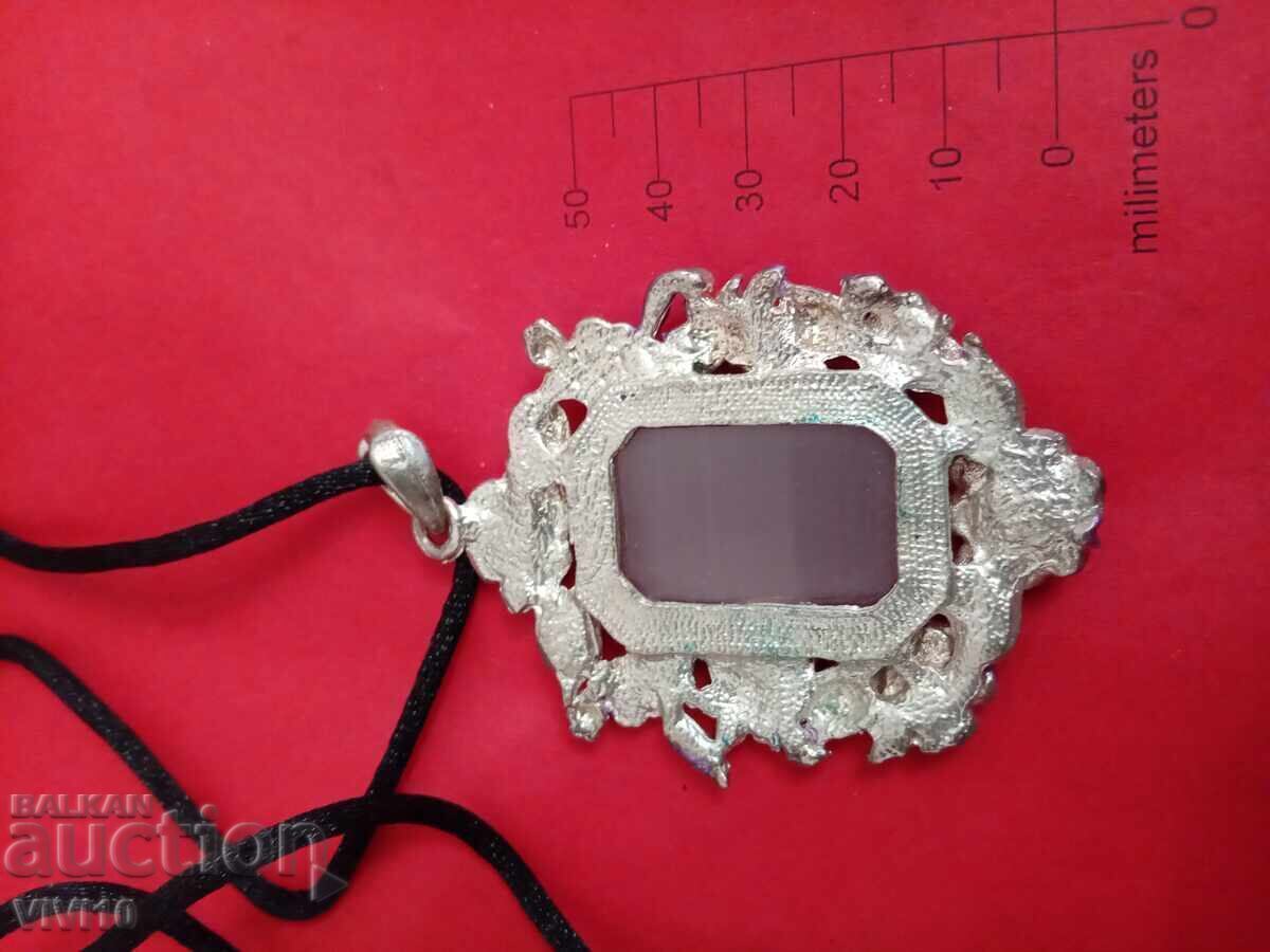 Antique enamel necklace with price € 20.45 | 40.00 BGN