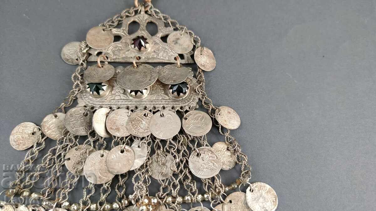 Auction  Revival jewelry flickers * unique pendant