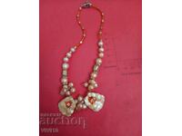 Старинно колие с емаил