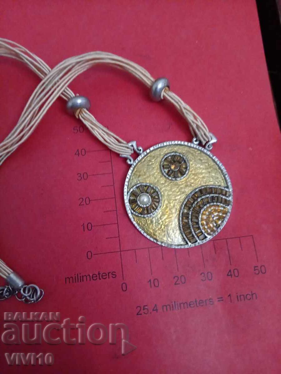 Colier vechi cu email