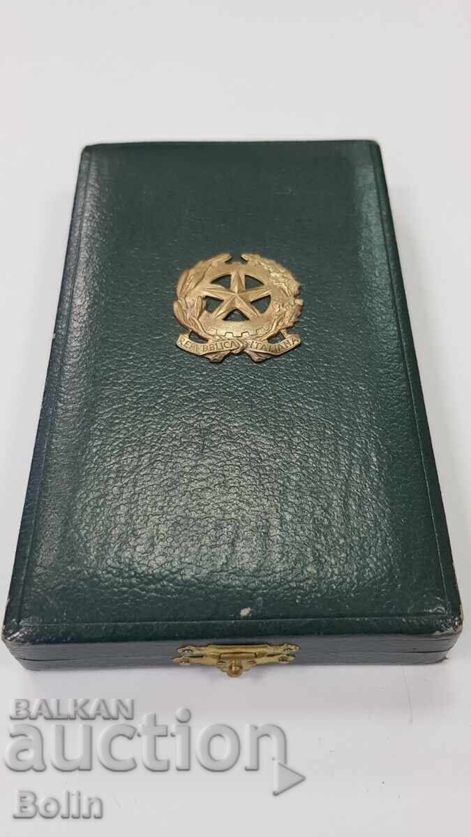 Колекционен италиански медал, орден за трудови заслуги 1924г - 7 Колекционен италиански медал, орден за трудови заслуги 1924г - 7