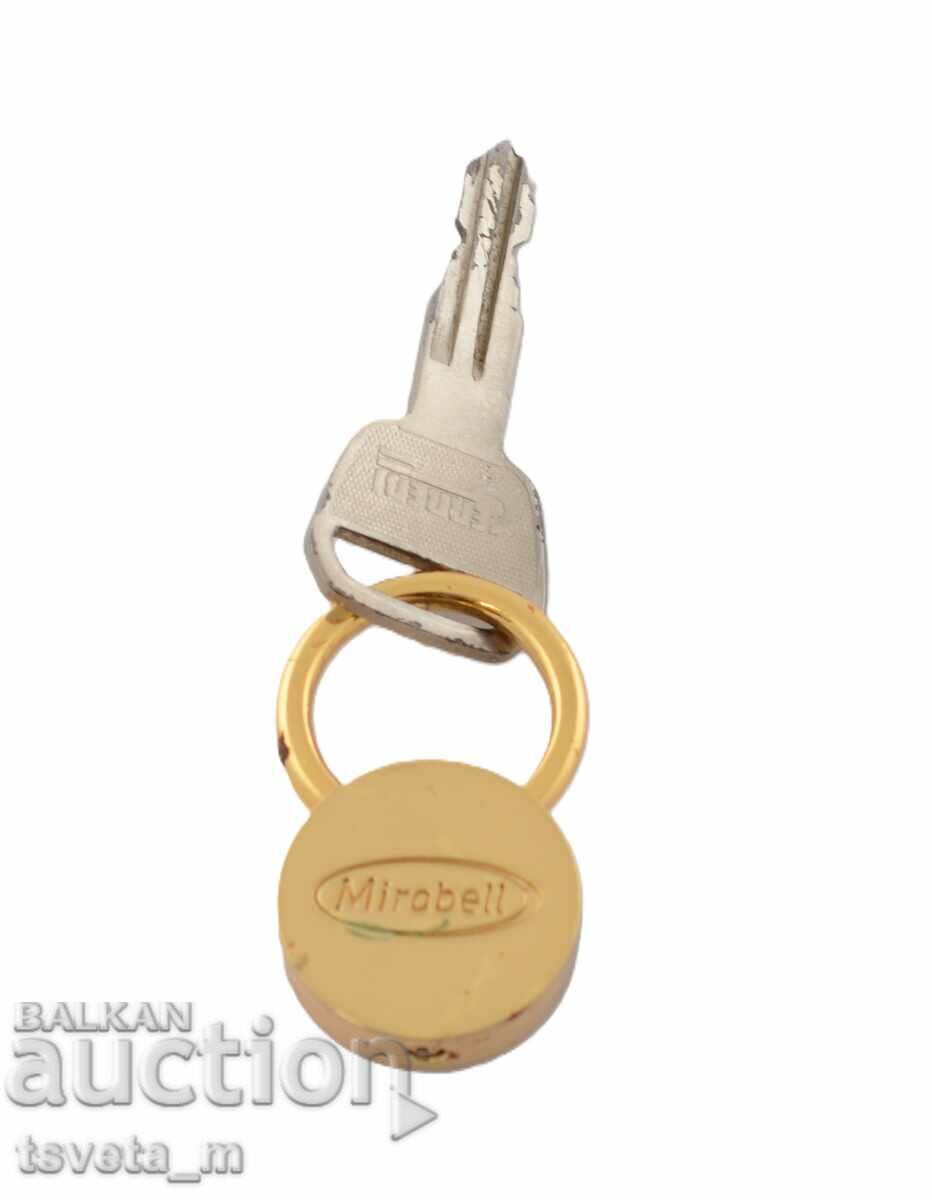 Klyuchodyrzhatel Zaltsburg Avstria cu preț 5.00 BGN | € 2.56 Klyuchodyrzhatel Zaltsburg Avstria cu preț 5.00 BGN | € 2.56