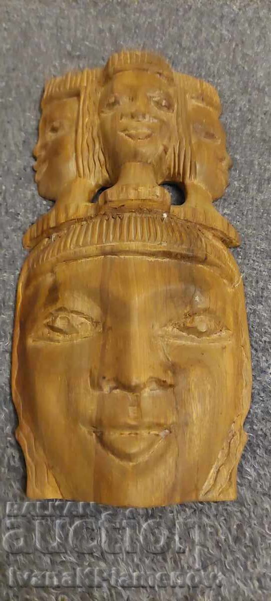 Wood carving, solid wood, for connoisseurs, excellent with price € 24.00 | 46.94 BGN Wood carving, solid wood, for connoisseurs, excellent with price € 24.00 | 46.94 BGN