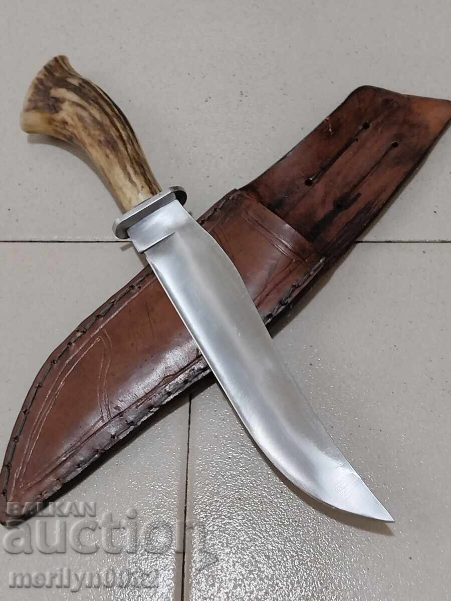 Hunting knife with sheath, deer antler handle Hunting knife with sheath, deer antler handle