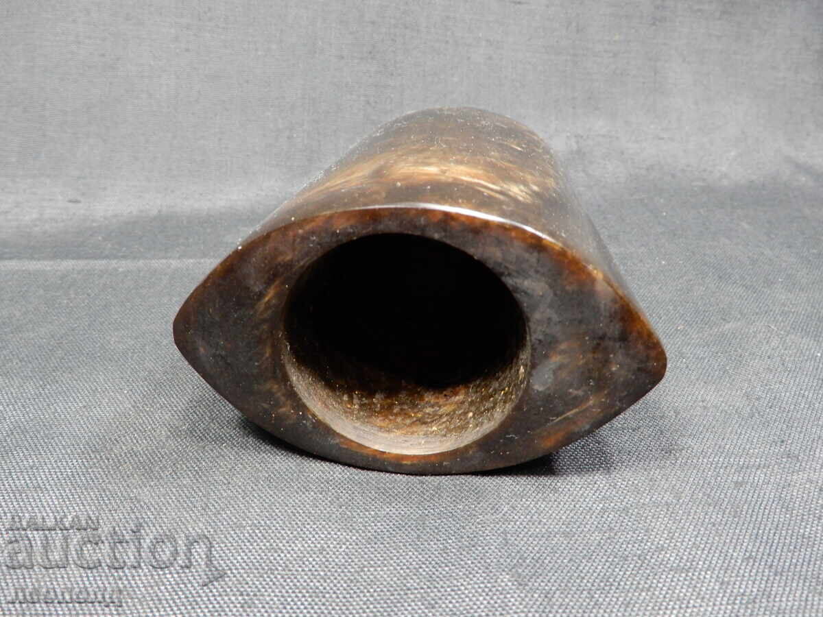 Delivery of OLD RETRO SOCIALIST NRB VASE CATALIN