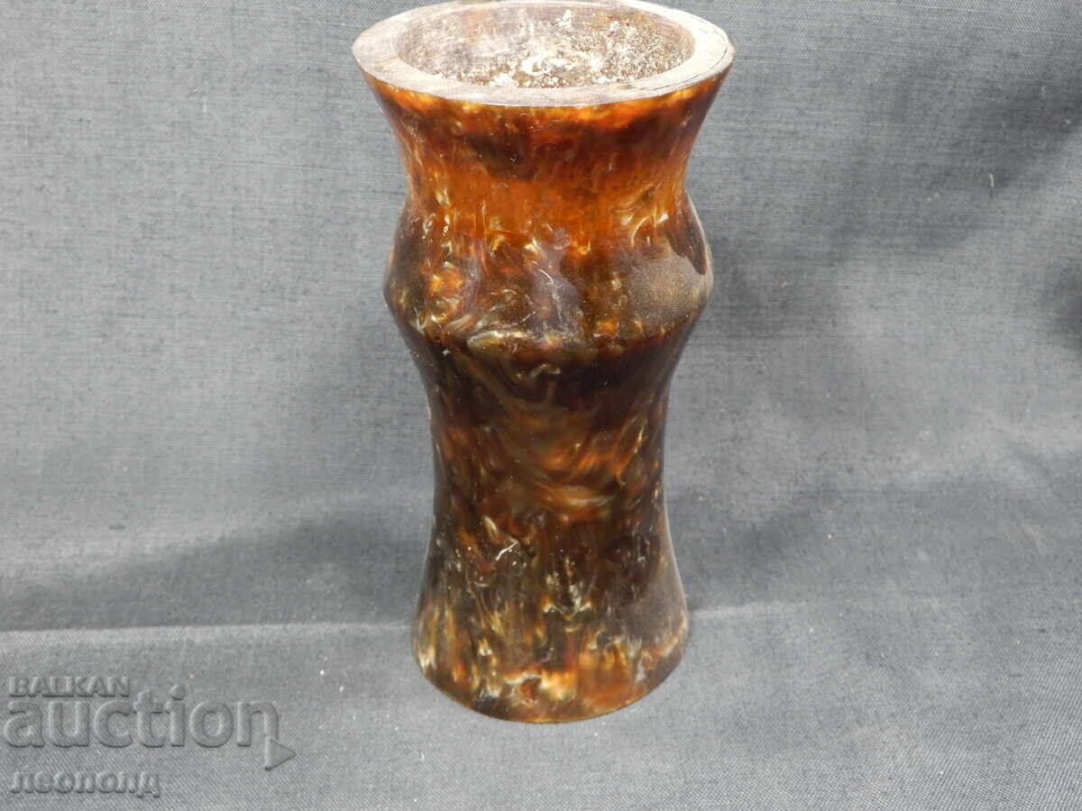 OLD RETRO SOCIALIST NRB VASE CATALIN with price 20.00 BGN | € 10.23