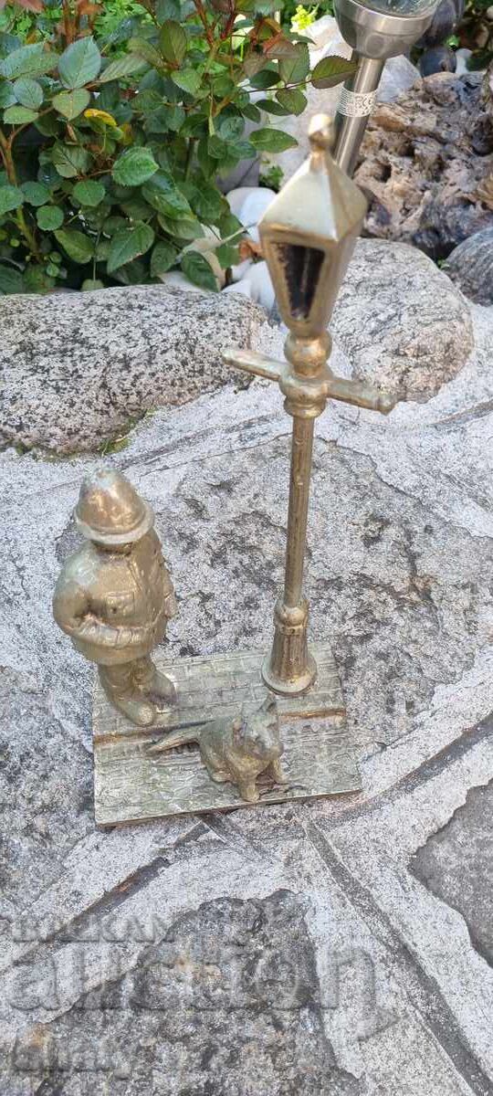 Бронзова фигура. - 5 Бронзова фигура. - 5