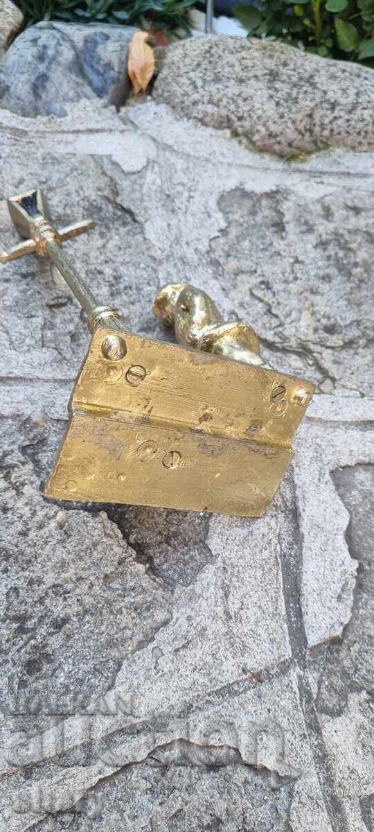 Бронзова фигура. - 6 Бронзова фигура. - 6