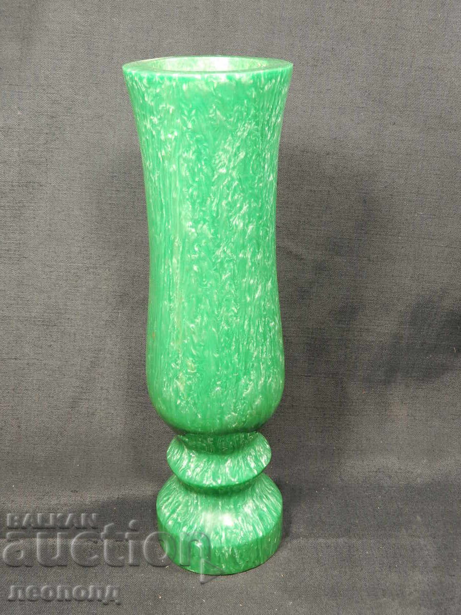OLD RETRO SOCIALIST NRB VASE CATALIN with price 60.00 BGN | € 30.68 OLD RETRO SOCIALIST NRB VASE CATALIN with price 60.00 BGN | € 30.68