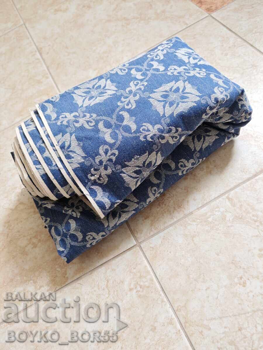 Auction Antique Fabric for Upholstery 1.20 x 3.30 m Auction Antique Fabric for Upholstery 1.20 x 3.30 m