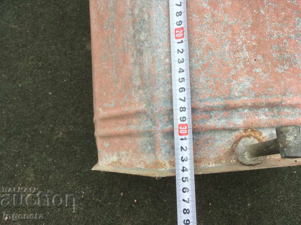 Доставка на УМИВАЛНИК СЕЛСКА МИВКА РЕЗЕРВОАР Доставка на УМИВАЛНИК СЕЛСКА МИВКА РЕЗЕРВОАР