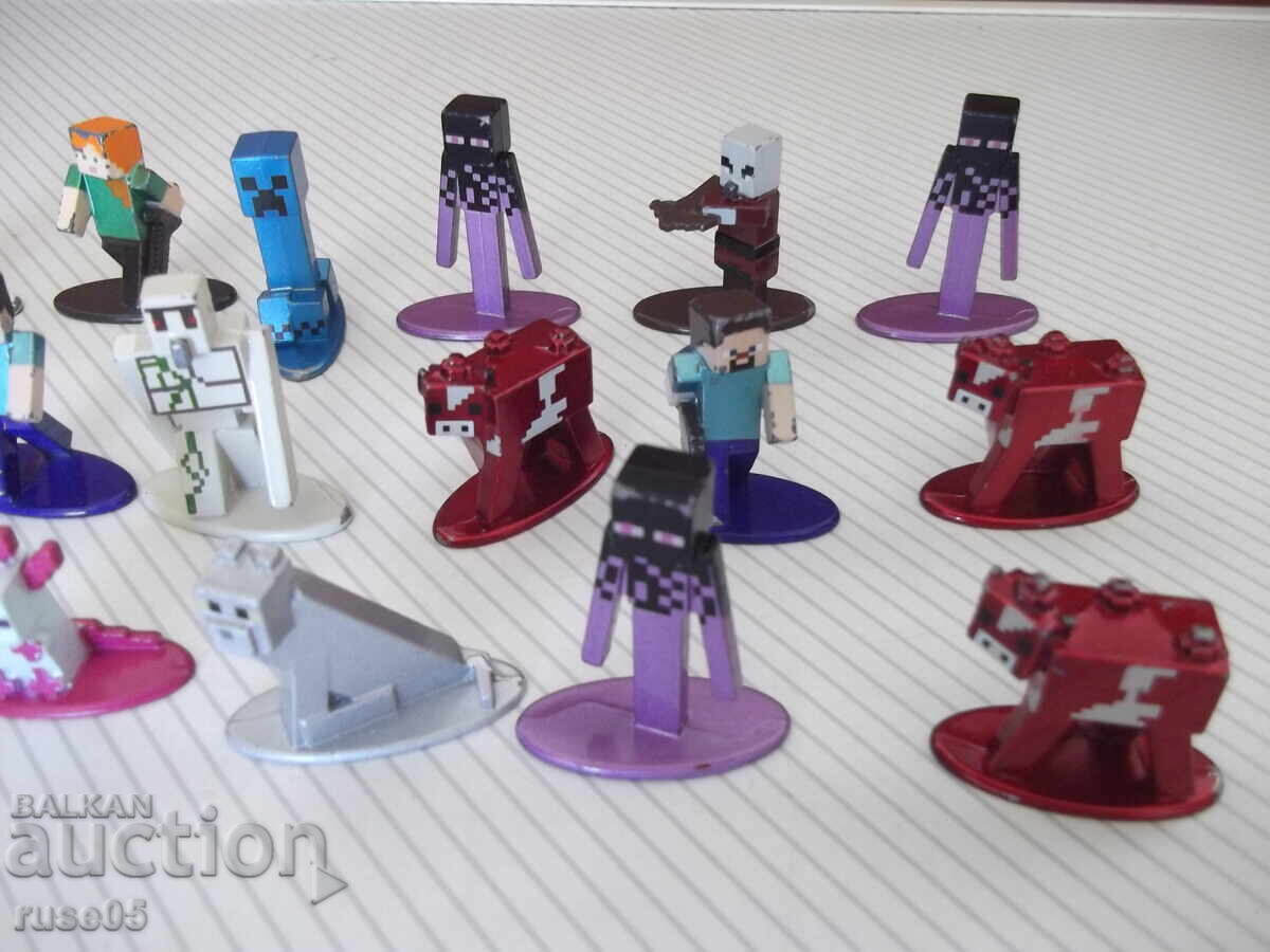 Δημοπρασία Σύνολο 17 μεταλλικών φιγούρων Δημοπρασία Σύνολο 17 μεταλλικών φιγούρων