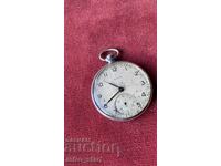 Κεραυνός, δουλεύει!