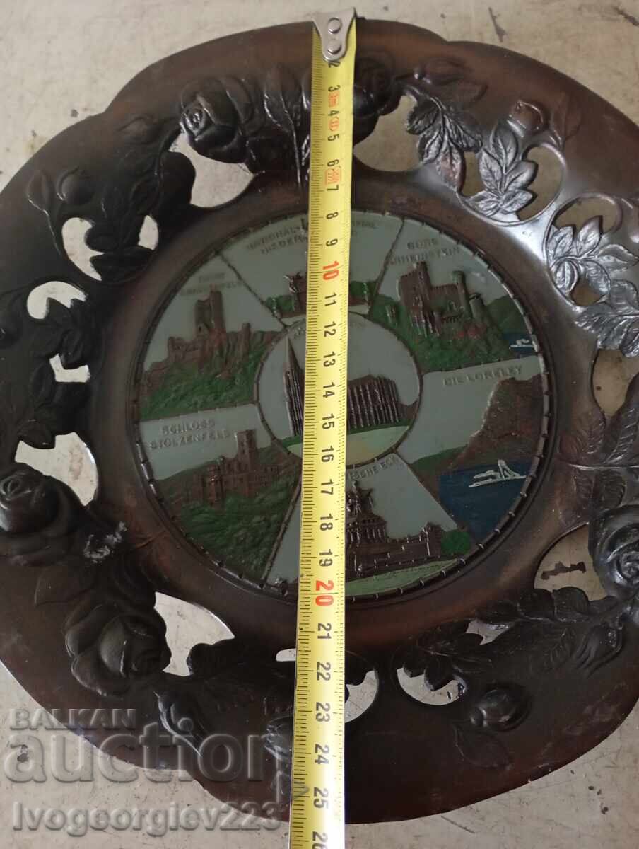 Delivery of Old wall plate Delivery of Old wall plate