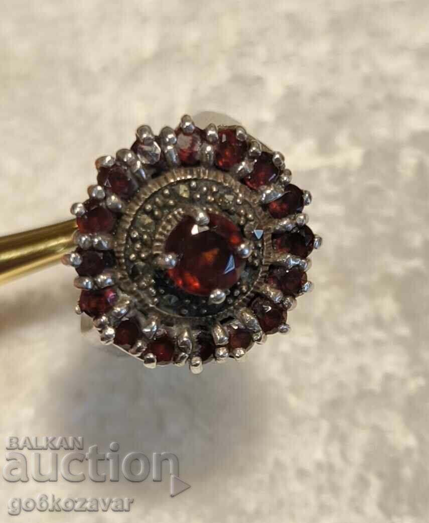 Παράδοση Δαχτυλίδι, Βοημικός γρανάτης, μαρμαρυγίες, Ασήμι, Υπέροχο!