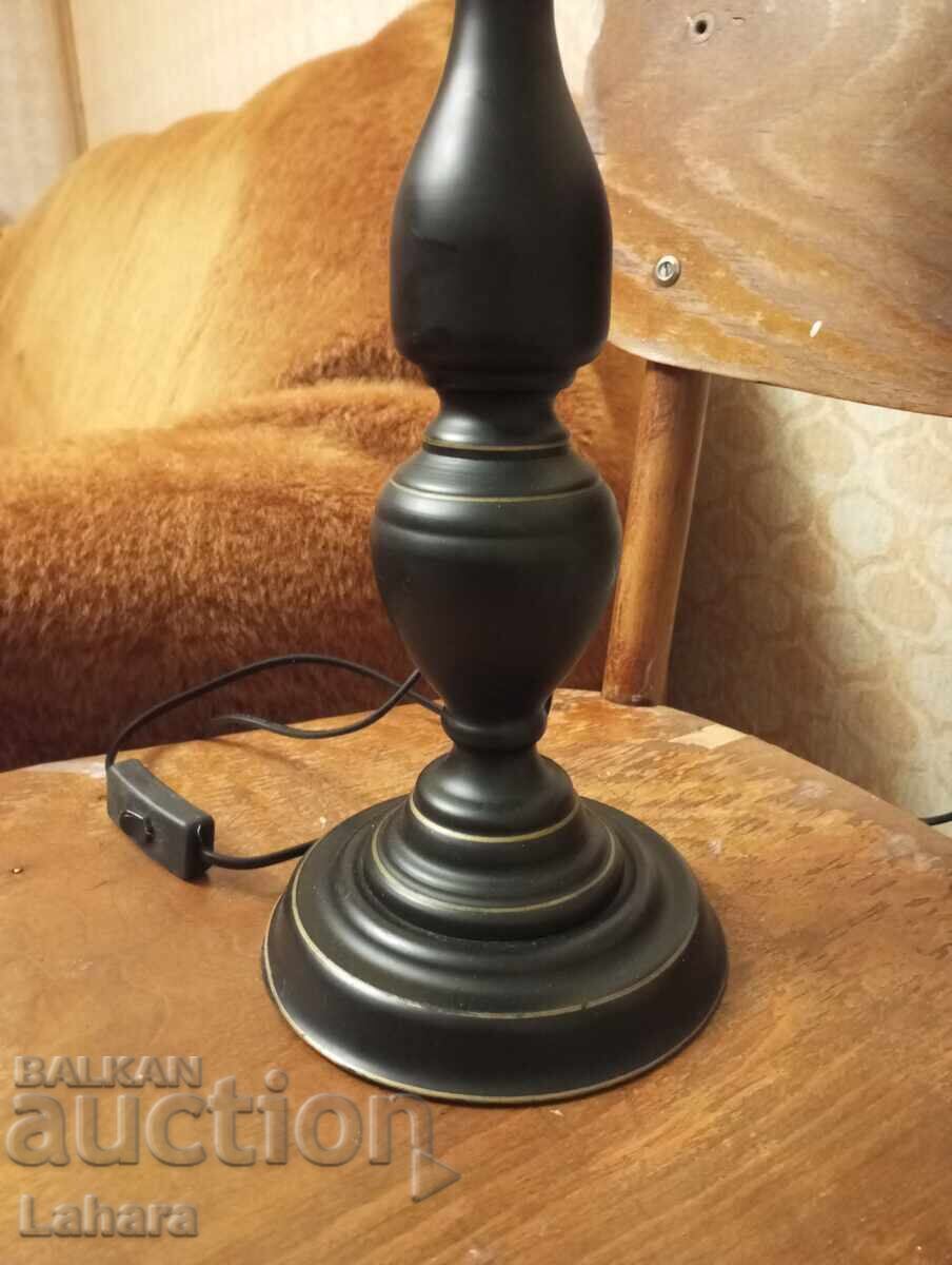 Delivery of Large retro metal night lamp, lampshade not included