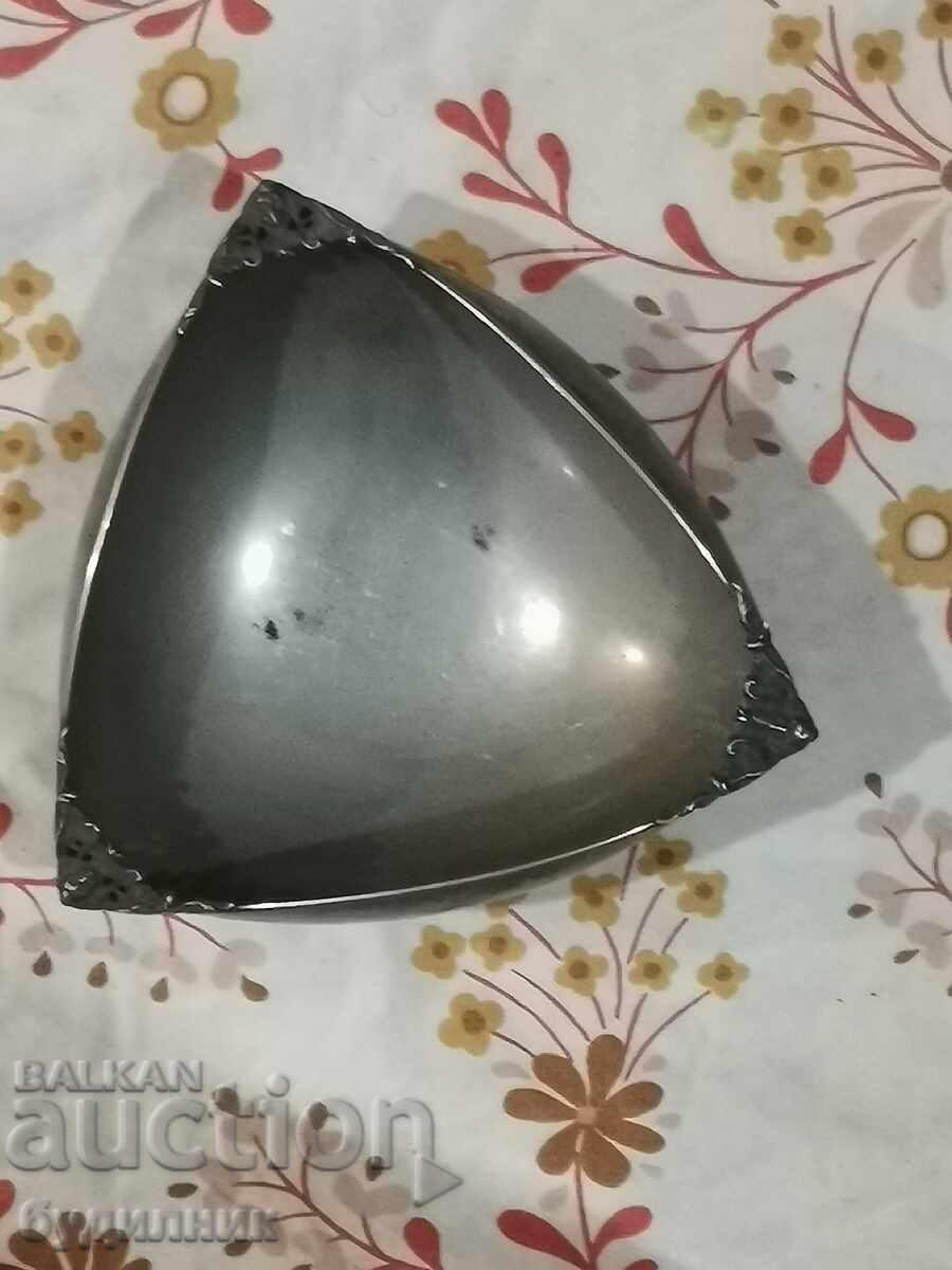 Silver-plated nut bowl. BZC. Dimensions in the photos. I am listing (or selling) with price 5.99 BGN | € 3.06 Silver-plated nut bowl. BZC. Dimensions in the photos. I am listing (or selling) with price 5.99 BGN | € 3.06