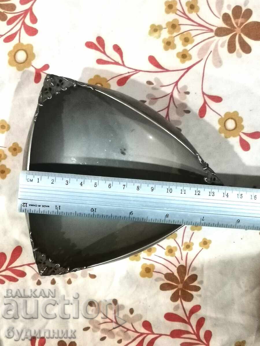 Silver-plated nut bowl. BZC. Dimensions in the photos. I am listing (or selling) Silver-plated nut bowl. BZC. Dimensions in the photos. I am listing (or selling)