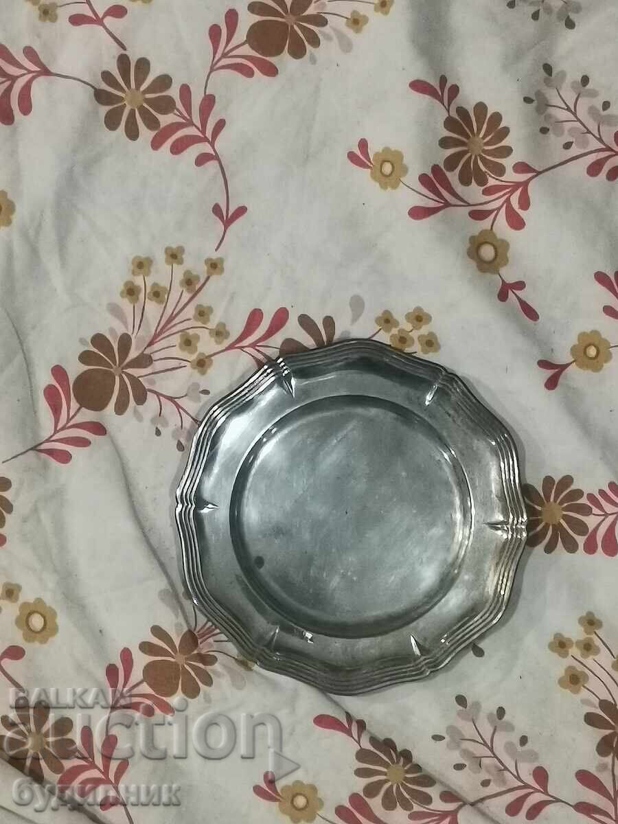 Ασημένιο πιατάκι BZTS. Διαστάσεις στις φωτογραφίες. Βάζω πάνω από 100 με τιμή 3.99 BGN | € 2.04