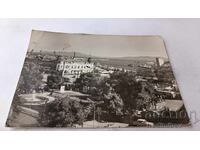 Cartolină Burgas Vedere cu portul 1960
