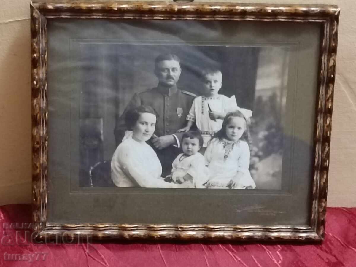 RAMĂ FOTO Familie de militari Insignă Medalie