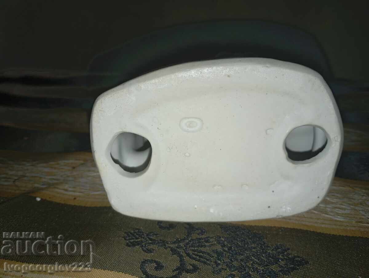 Livrarea Figurină din porțelan Livrarea Figurină din porțelan