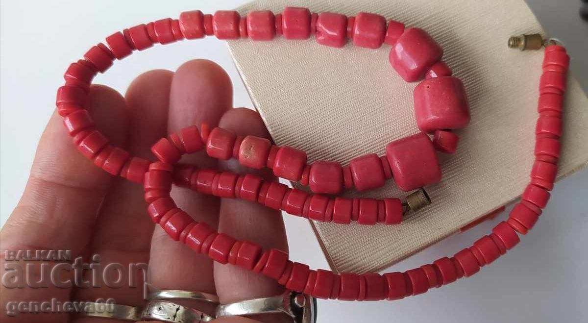 Old necklace made of natural red coral with price 60.00 BGN | € 30.68