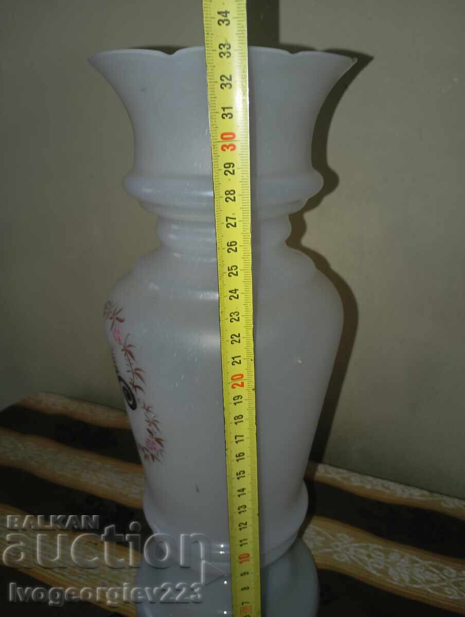 Designer vase with price 70.00 BGN | € 35.79