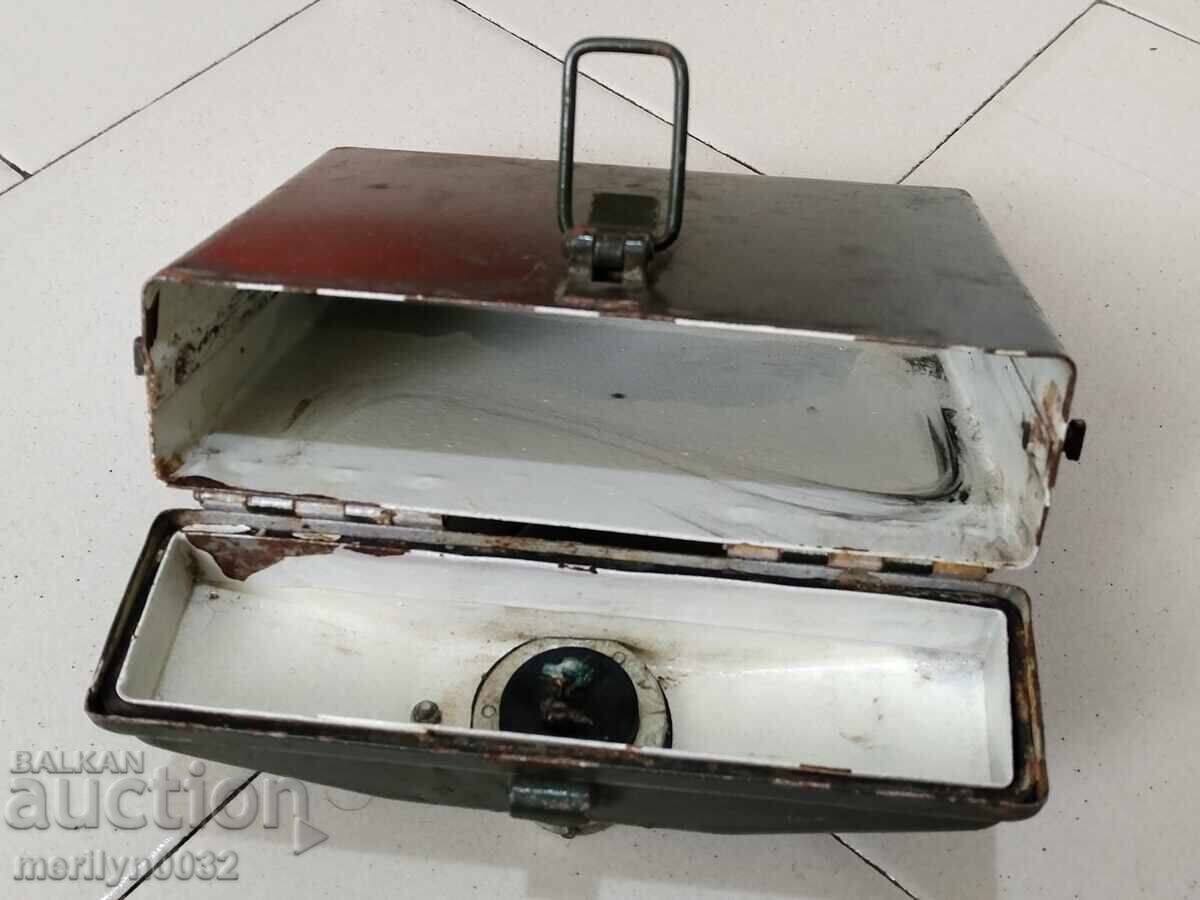 Στρατιωτικό μεταλλικό κουτί Β' Παγκοσμίου Πολέμου, κιβώτιο - 6