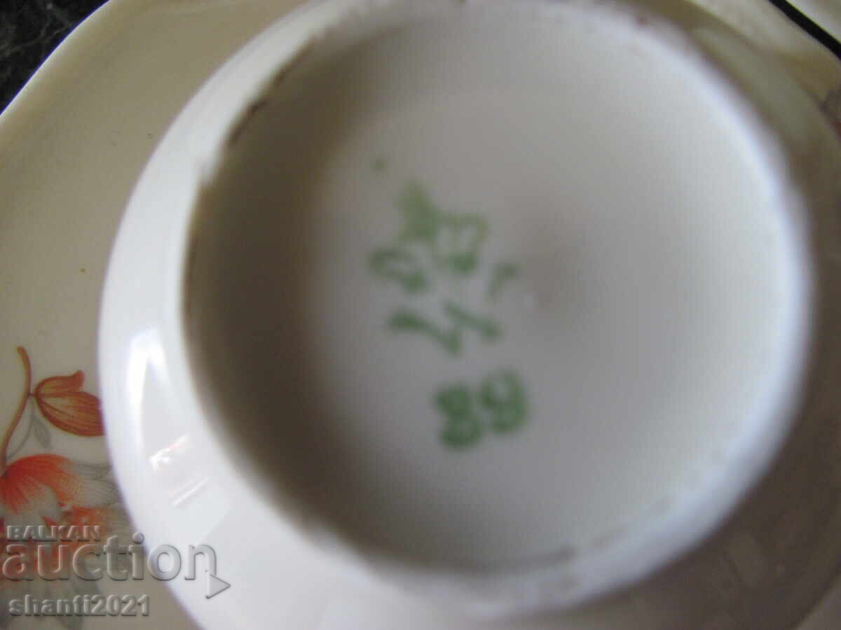 Παράδοση Πορσελάνινες κούπες καφέ - 3 τεμάχια, μαρκαρισμένες