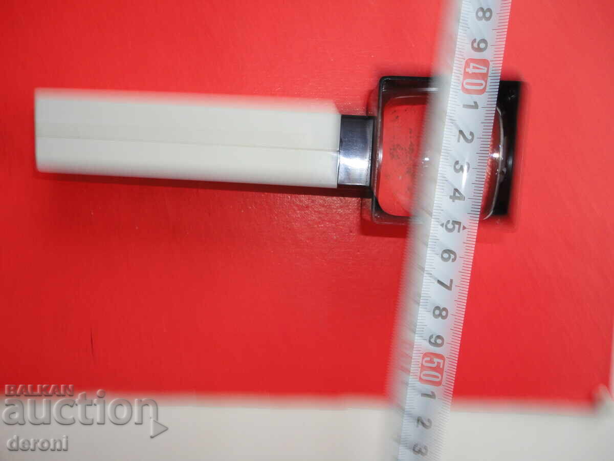 Немска лупа 11 с цена 10.00 лв. | € 5.11 Немска лупа 11 с цена 10.00 лв. | € 5.11