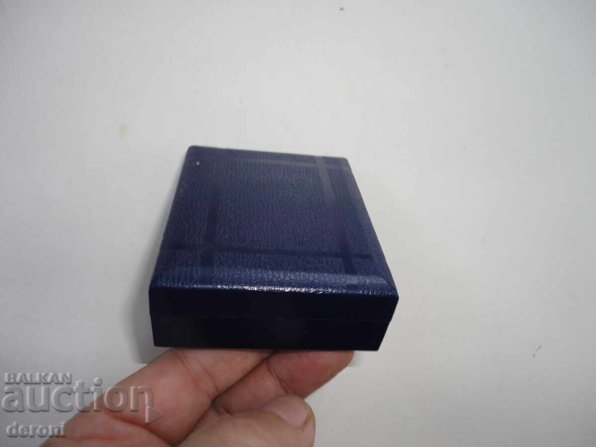 Gold-plated earring set with pearls and brooch - 7