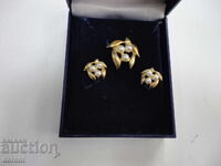 Set de cercei auriti cu perle și broșă