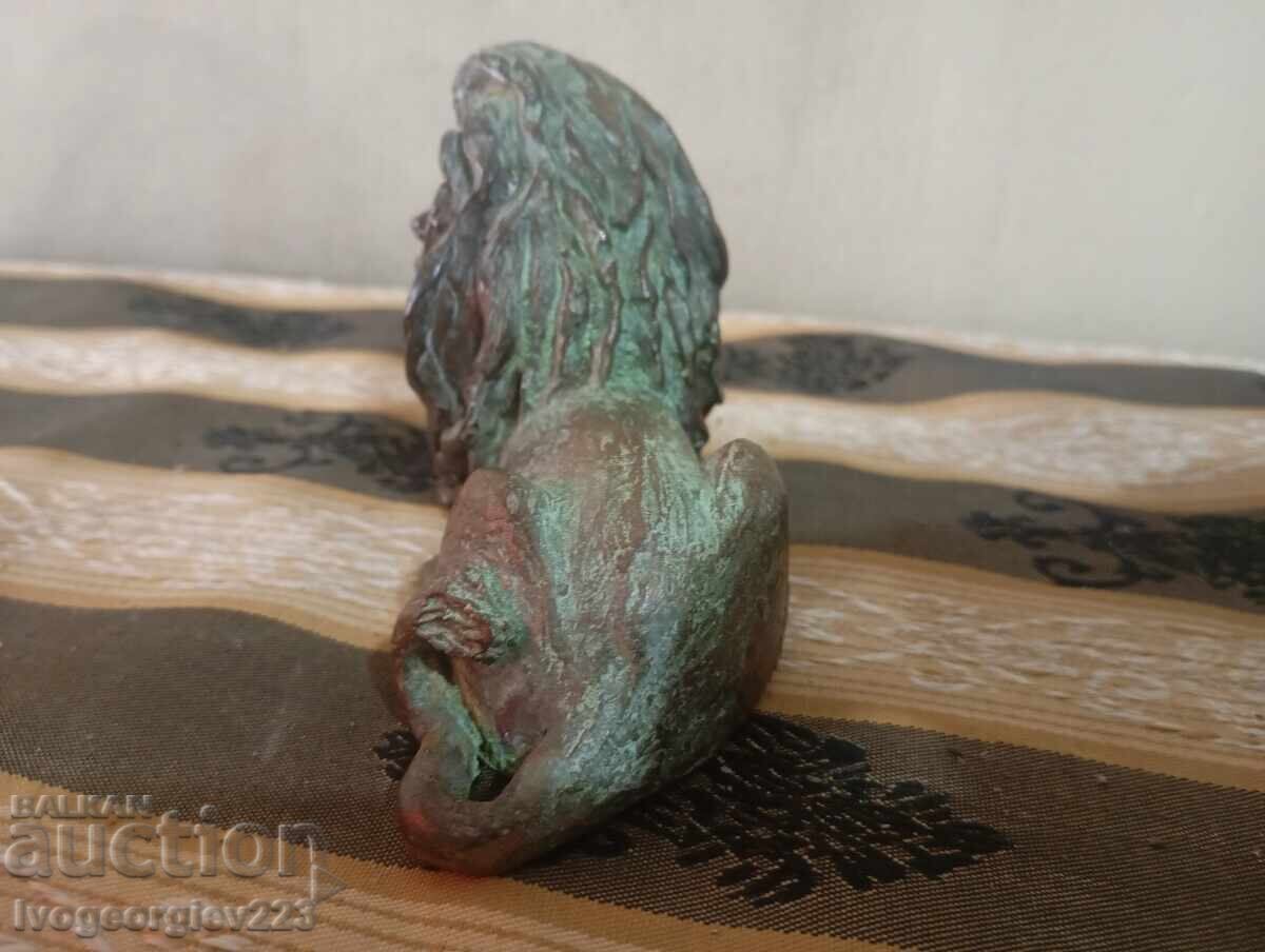 Δημοπρασία Παλιό αγαλματίδιο λιονταριού Δημοπρασία Παλιό αγαλματίδιο λιονταριού