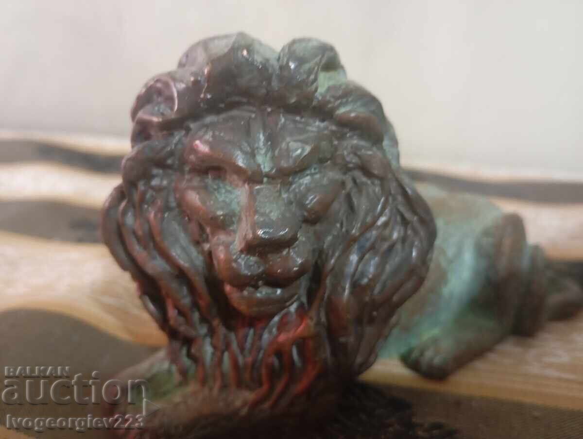 Παλιό αγαλματίδιο λιονταριού - 5 Παλιό αγαλματίδιο λιονταριού - 5