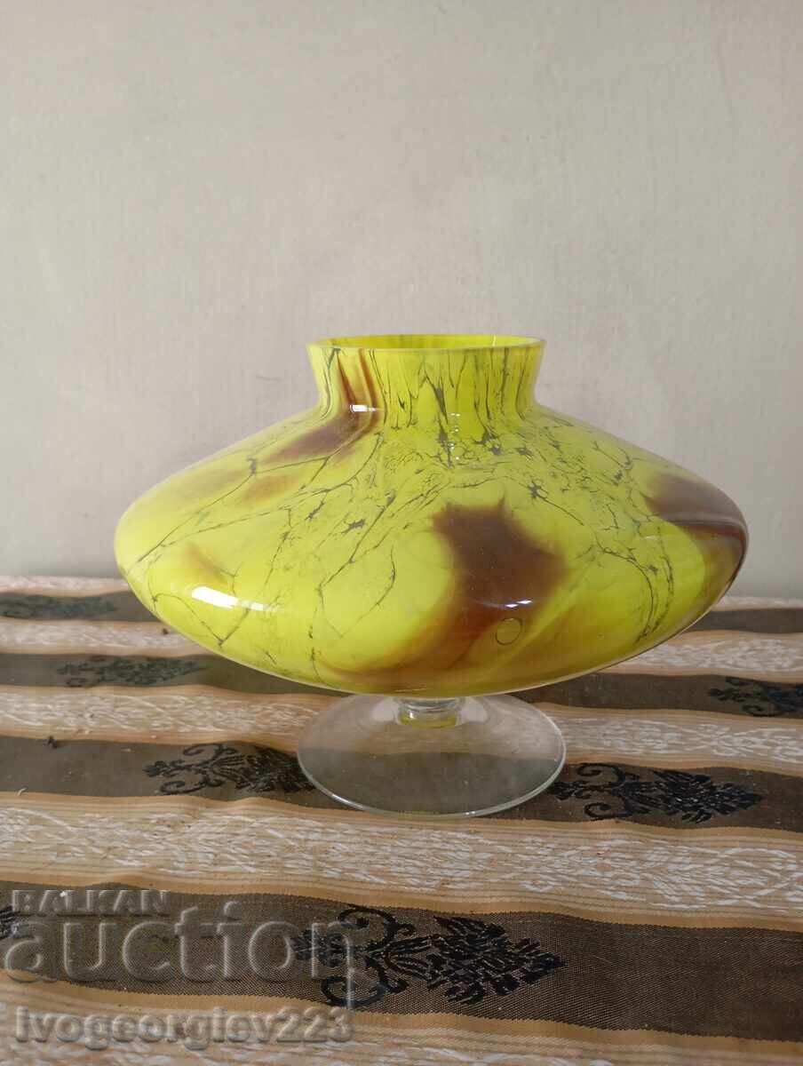 Vase art style