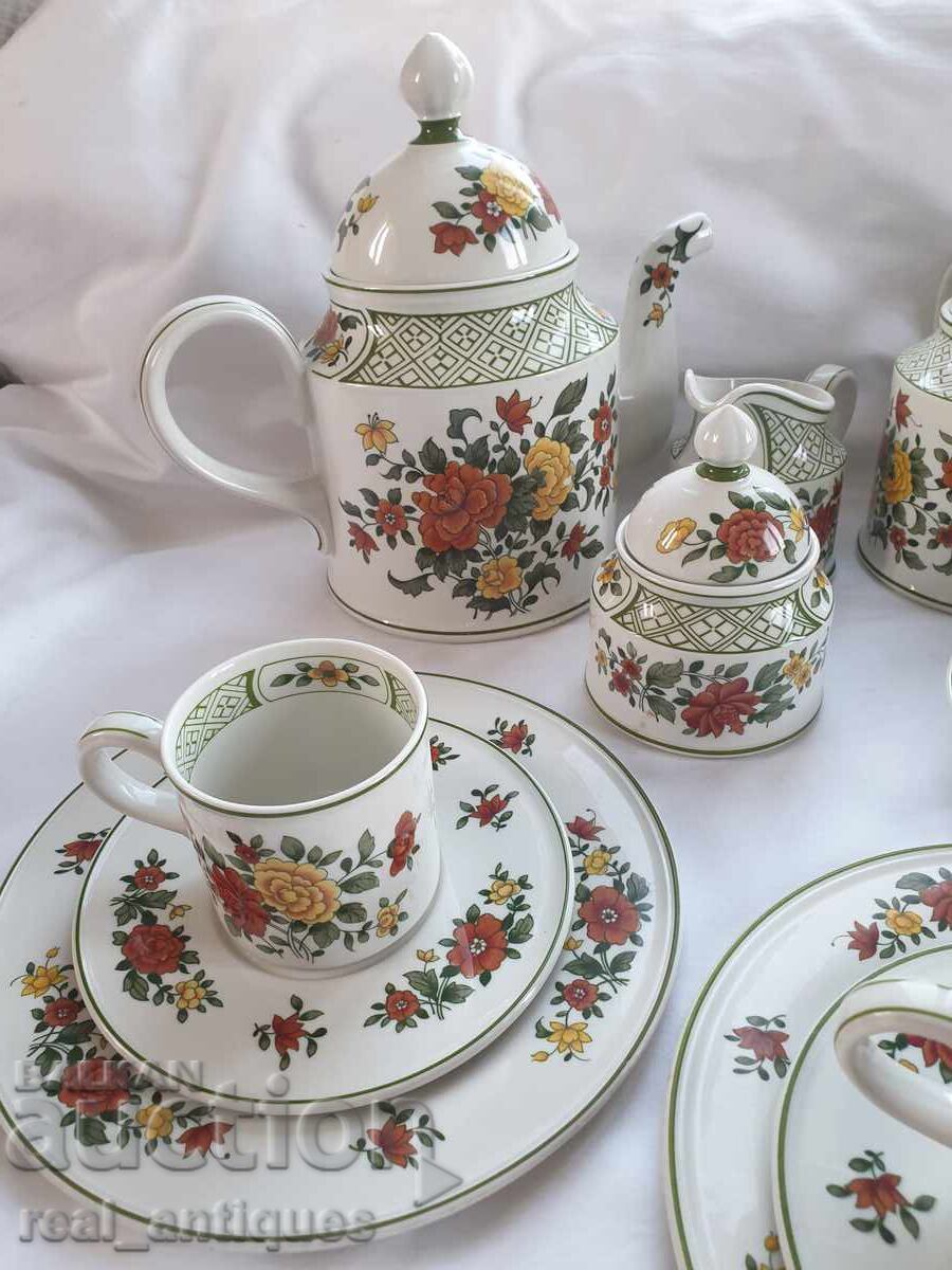 Порцеланов сервиз Villeroy & Boch Summerday с цена 350.00 лв. | € 178.95 Порцеланов сервиз Villeroy & Boch Summerday с цена 350.00 лв. | € 178.95