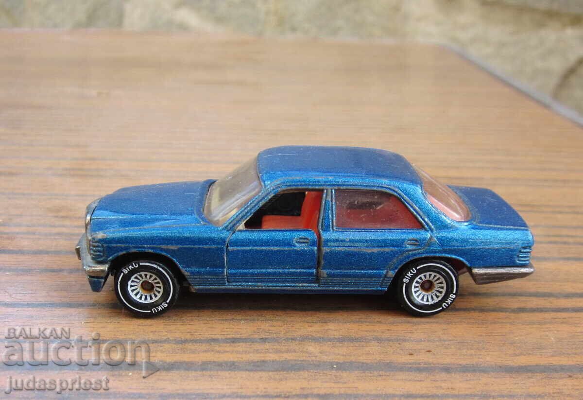 стара Германска играчка количка mercedes benz 500 SE siku - 6