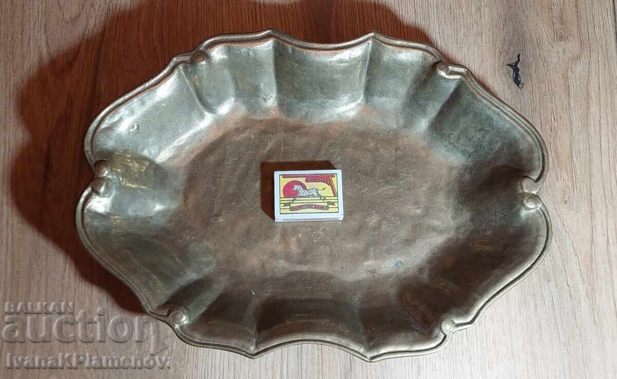 Cupă de alamă mare, masivă, pentru colecționari - 7